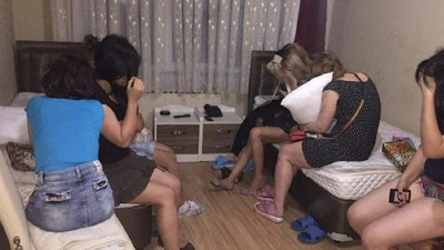 Fuhuş çetesinin elebaşı bakın kim çıktı