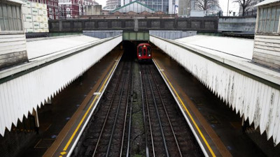 Tren ulaşımını sekteye uğratan grev