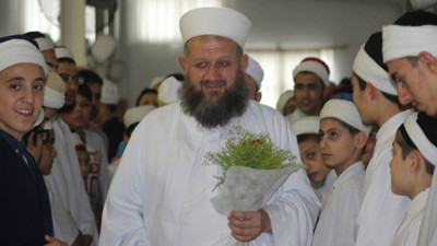 İsmailağa'nın önde gelen şeyhinin kızından korkunç itiraflar: 6 yaşında evlendirildim, 7 yaşında tecavüze uğradım