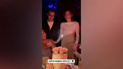 Yalı Çapkını’nın Seyran'ı Afra Saraçoğlu yeni yaşını kutladı. O detay gözlerden kaçmadı