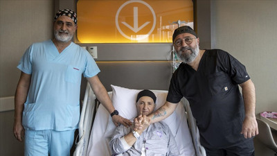 Tek seferde iki hayati ameliyat