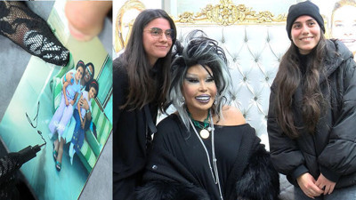 Bülent Ersoy'dan ilginç bir istekte bulundular. 20 yıl sonra yeniden fotoğraf çektirdiler