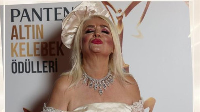 Altın Kelebek'e damga vuran fotoğraf. Afrodit'in duruşu, herkesin aklına aynı şeyi getirdi