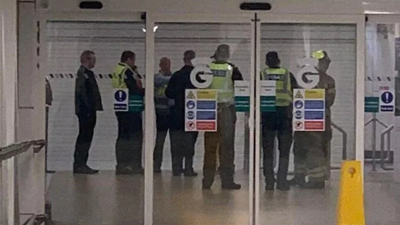 Glasgow Havalimanında şüpheli paket alarmı