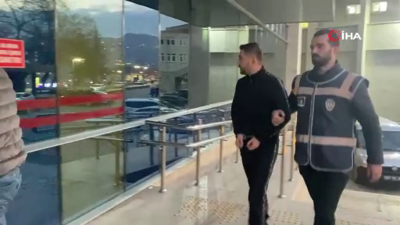 Kuyumcudaki sahte dolarla altın alışverişi adliyede bitti