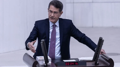 AKP’li Nurettin Canikli enerji fiyatındaki artışı böyle savundu: Almanya Parlamentosu'nda milletvekilleri donuyor