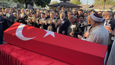 Kahraman Şehit Binbaşı vatan toprağına emanet edildi