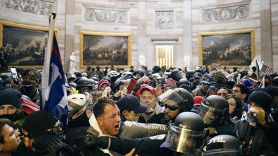 ABD’de 6 Ocak baskınında görev yapan kolluk kuvvetlerine altın madalya