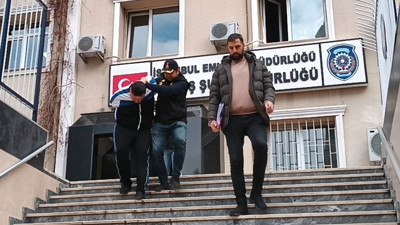 1 buçuk milyon liralık altın çalan Şili uyruklu şüpheliler yakalandı