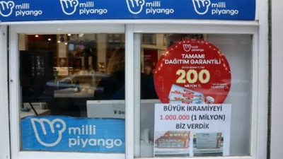 Para üstüyle oynadıkları 'Kazı Kazan'dan 1 milyon lira kazandılar