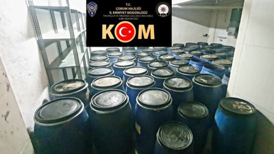 Çorum’da 12,5 ton kaçak içki ele geçirildi