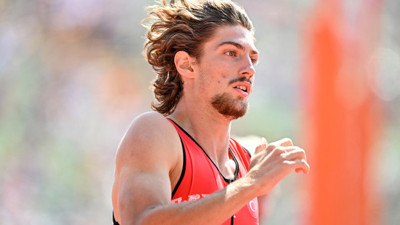 Türk sporcu Nezir sezonun en iyi atleti seçildi