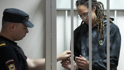 Rusya'daki tutuklu basketbolcu takas yoluyla serbest kaldı