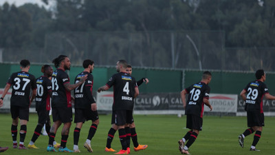 Karagümrük Hatayspor'u 2 golle geçti