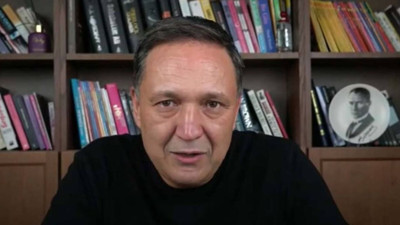 Selçuk Geçer yıl sonunda dolarda olacakları açıkladı. Elinde dolar olanları uyardı