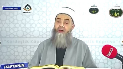 Cübbeli Ahmet 6 yaşındaki çocuğa istismara kılıf uydurdu