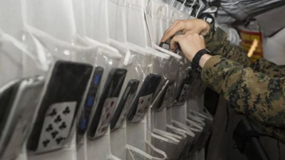 Z kuşağı askerlerin telefon kullanımı yasaklanıyor. Gerekçe elektronik imza