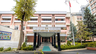 Milli Eğitim bir tarikatla daha işbirliği yaptı. Öğrencileri dersten alıp bakın nereye götürdüler