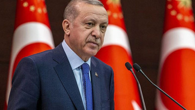 Erdoğan, Kılıçdaroğlu'nu hedef aldı. Ülke ülke gezeceğine ithal danışmanlarıyla TOGG merkezini ziyaret etsin