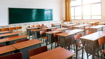 Türkiye’de binlerce çocuk ve genç okula gidemiyor. Milli Eğitim Bakanı Mahmut Özer farkında olmadan itiraf etti