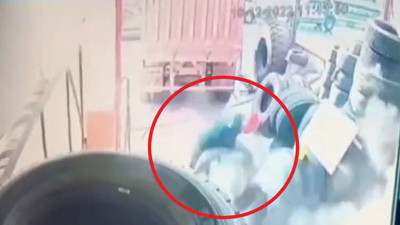 Lastik bomba gibi patladı. Tamirci metrelerce uçtu