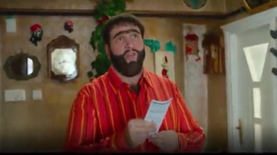 Recep İvedik 7'ye damga vuran sahne. Bundan sonra ampul yakanın Allah bin belasını versin!