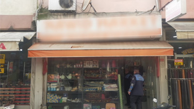 Yabancı uyruklu şahıs marketinde tarihi geçmiş ürünleri satacaktı. Alçaklığın da bu kadarı