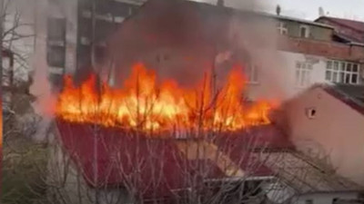 Gecekondu yandı kış ortasında evsiz kaldı