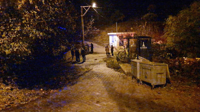 Metrelerce sürüklendi: İzmir'de sel can aldı