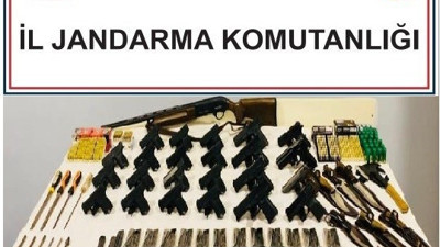 Evden cephanelik çıktı