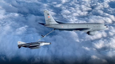 MSB muharip uçaklarının eğitim görüntülerini paylaştı