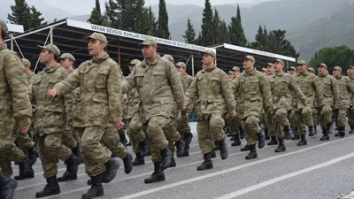 Milyonlarca bedelli askerlik mağduru AKP’den acil çözüm bekliyor. Devlete zararı 1 milyar TL’den fazla