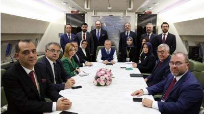 Türkiye siyasi yasak kararını konuşurken Erdoğan'a İmamoğlu sorulmadı