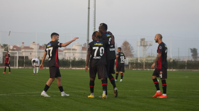 5 gollü maçta kazanan Karagümrük