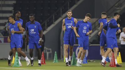 5 yıldız antrenmana bugün de çıkmadı. Arjantin maçı öncesi Fransa'da sıkıntı büyük