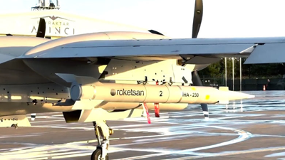 Türkiye’nin ilk süpersonik füzesi AKINCI’dan ateşlendi. Tam isabet