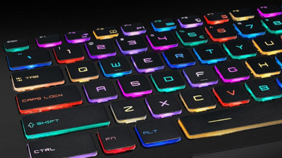 MacBook 'dinamik klavye'ye geçiyor