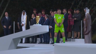 Arjantinli kaleciden terbiyesizlik. Çirkin harekete büyük tepki