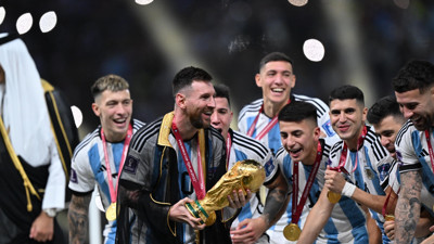 Messi de Maradona gibi konuştu: Tanrı hediye etti