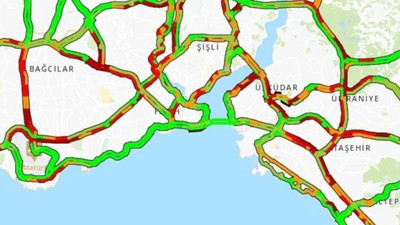 İstanbul trafiğini yağış vurdu! Her iki yaka da kırmızı
