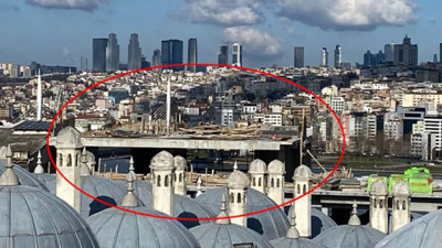 Süleymaniye Camisi’ni kapatan yurt binasına AKP ve MHP oylarıyla onay çıktı