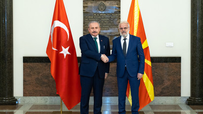 Şentop, Kuzey Makedonyalı mevkidaşı Caferi ile görüştü