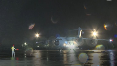 10 aydır Ukrayna'da mahsur kalan askeri uçaklar yurda döndü