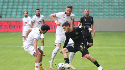 Kupada büyük sürpriz: Karacabey gol yağdırdı