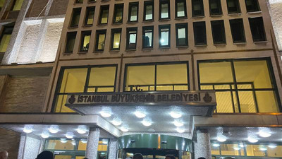 ‘İBB'ye terör soruşturması’ iddiası. ''İmamoğlu kurmaylarıyla toplantıya girdi''