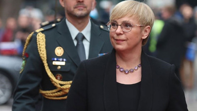 Slovenya'nın ilk kadın cumhurbaşkanı görevine başladı