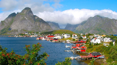 Dünyanın en mutlu ülkesi Norveç hakkında duyunca şaşıracağınız bilgiler. Herkesin hayalini Norveçliler yaşıyor.