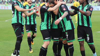 Malatya direnemedi. Denizlispor'dan hayati galibiyet