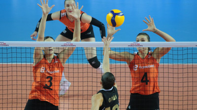 Eczacıbaşı liderliği bırakmadı