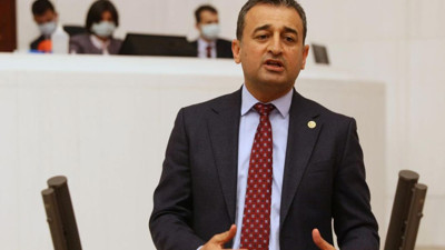 Adalet Bakanlığı'ndan personeline 26,5 TL giysi yardımı